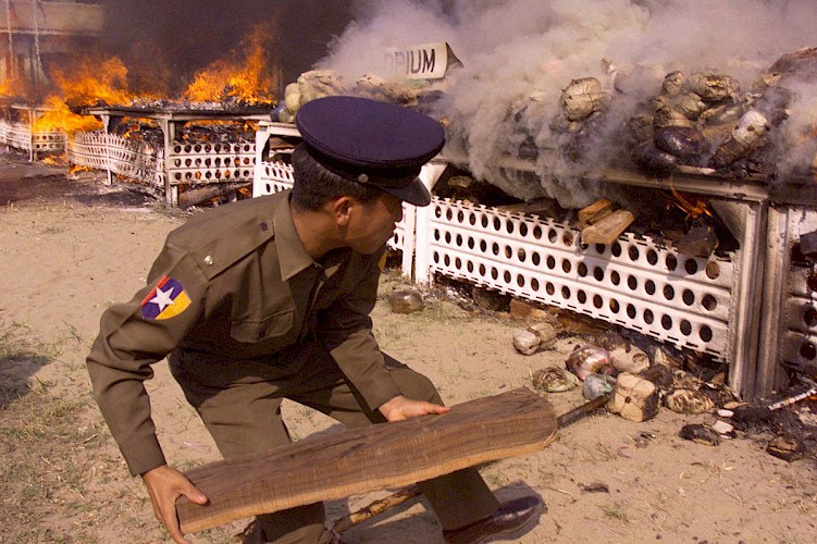 Myanmar War on drugs